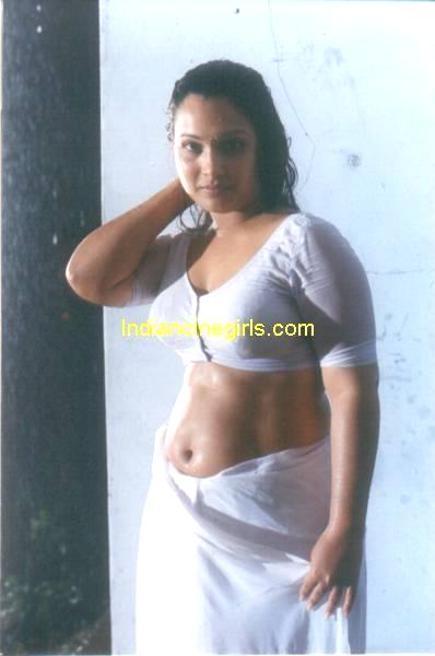 Ariana grande nude slip
